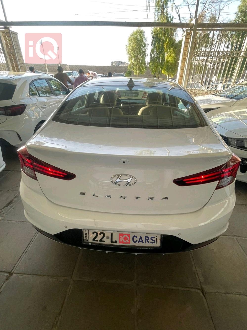 هيونداي النترا